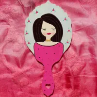 اینه طرح دخترلپ گلی