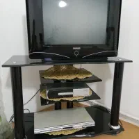 تلویزیون ومیز