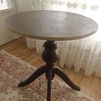 میز گرد یا میز خاطره .با قیمت بسیار مناسب