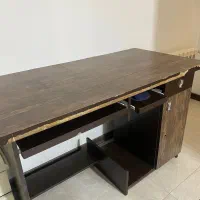 میز کامپیوتر
