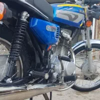 موتور سیکلت پارکینگی