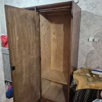 کمد چوبی قدیمی و تخت خواب|جاکفشی، کمد، دراور|اسلام‌شهر, شهرک قائمیه|دیوار