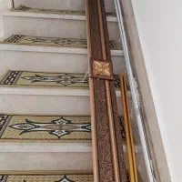 کتیبه پرده و ساعت دیواری