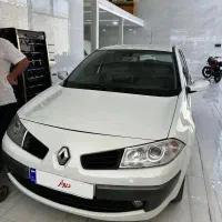 مگان اتومات 2010