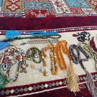 تسبیح ۷۰۰تومان|کلکسیون اشیاء عتیقه|کبودرآهنگ, |دیوار