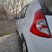 رنو ساندرو بی نقطه|خودرو سواری و وانت|تهران, حسینآباد|دیوار