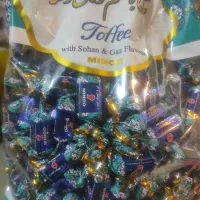 همکار خانم متاهل کار در شکلات فروشی ساکن نجف اباد