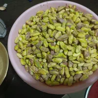 پسته و مغز رفسنجان