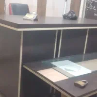 میز و صندلی بنگاهی .کامل با گاوصندوق و میز|دفتر کار|قزوین, |دیوار