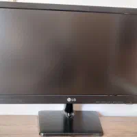 مانیتور ال جی به اضافه کیس موس کیبورد باند