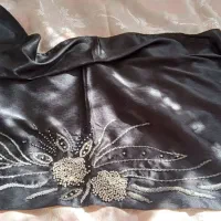 شال مجلسی|لباس|رشت, نخودچر|دیوار