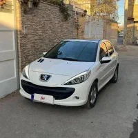 207پانومرا سقف شیشه ای خونگی بیرنگ|خودرو سواری و وانت|نجف‌آباد, باهنر|دیوار