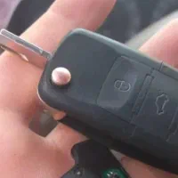 سویچ پژو گم شده