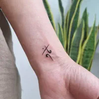 آموزش تتو بدن و تتو بدن و کاشت ناخن|خدمات آموزشی|اصفهان, باتون|دیوار