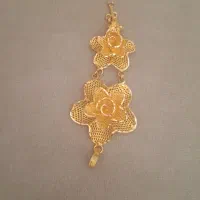 دو عدد پلاک و یک عدد گوشواره|جواهرات|شیراز, شاه قلی بیگی|دیوار