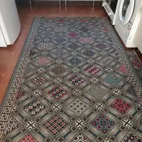 گلیم در۲/۵در۱/۵متر