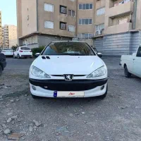 پژو 206