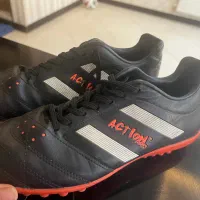 کفش فوتبالی سایز۳۸|کیف، کفش، کمربند|شیراز, ریشمک|دیوار