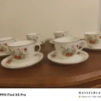یک دست فنجان و نعلبکی لب طلایی