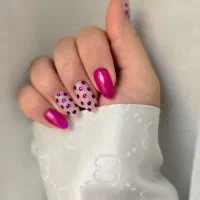کاشت و طراحی تخصصی ناخن در شهرک نفت|خدمات زیبایی و سلامت|تهران, شهرک نفت|دیوار
