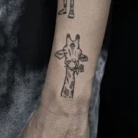 تتو wasted|خدمات آرایشگری و زیبایی|فولادشهر, B2|دیوار