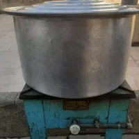 قابلمه نذری همراه با اجاق گاز دو شعله