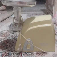 چرخ گوشت.نو با کارتون