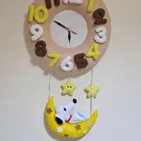 لوستر و ساعت کودک