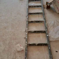 نردبان آهنی ۴ متری