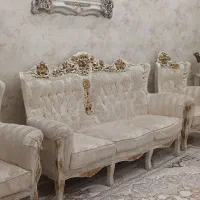 مبلمان سلطنتی رنگ روشن