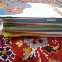 کتاب|کتاب و مجله|قم, وادی السلام|دیوار