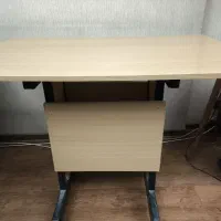 2 عدد میز کامپیوتر