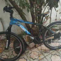 کامپیوتر و ریگال و هیتر و سرخ کن و دوچرخه و میز