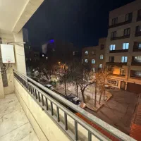 آپارتمان-140-متر-نوساز-کلید-نخورده-سه-خواب