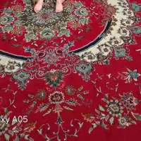 فرش قرمز زیبا و در حد خیلی نو