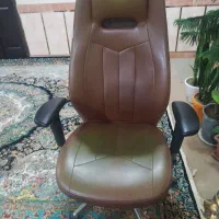 صندلی اداره ای