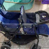 کالسکه دو قلو