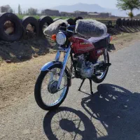125 پنج دنده استارتی