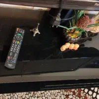 فروش ال سی دی و میز|تلویزیون و پروژکتور|شیراز, درکی|دیوار