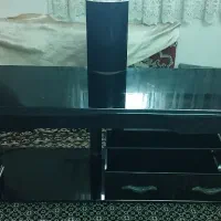 میز تلویزیون شیشه ای