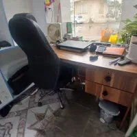 میز کامپیوتر و صندلی