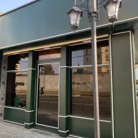 رستوران ایرانی خانم فقط بخش کباب