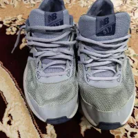 کتونی نیو بالانس مدل 517 طوسی