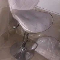 صندلی کارکرده ۷۰۰ تومان