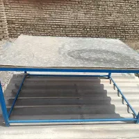 میز با تنور نان پزی