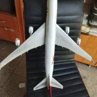 ماکت ایرباس پلاستیکی باجعبه