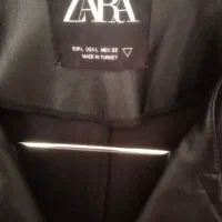 کت چرم|لباس|قرچک, میرزائی شمالی|دیوار