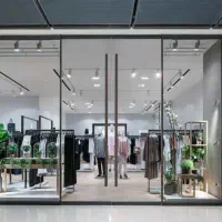 اجاره مغازه  ۱۶۰متری بر بلوار ارم تاپ لوکیشن