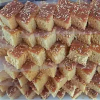 کیک برشی خانگی داغ وتازه