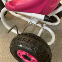 سه چرخه|اسباببازی بچه|رشت, باهنر|دیوار